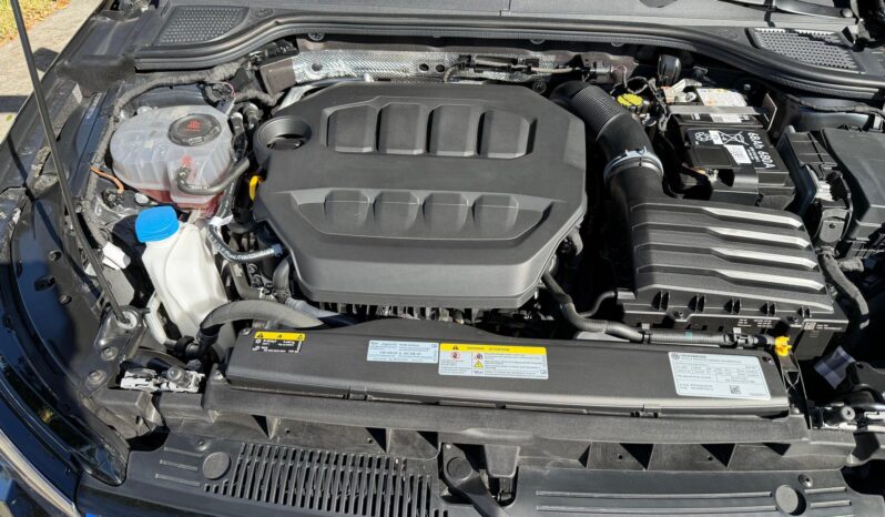 								2024 Volkswagen Golf R full									