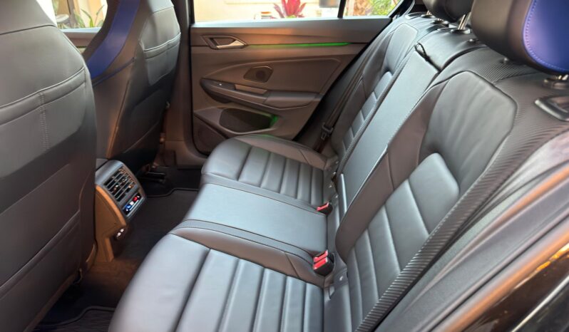 								2024 Volkswagen Golf R full									