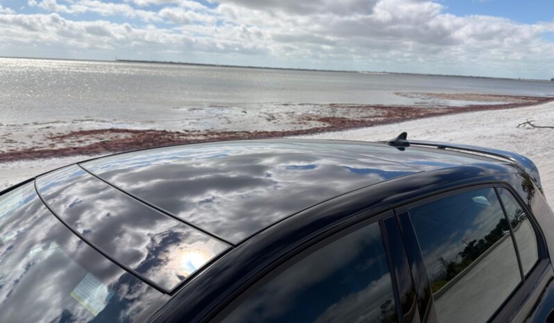 								2024 Volkswagen Golf R full									