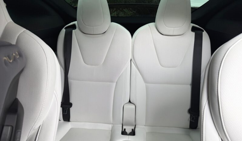 								2022 Tesla Model X Plaid full									