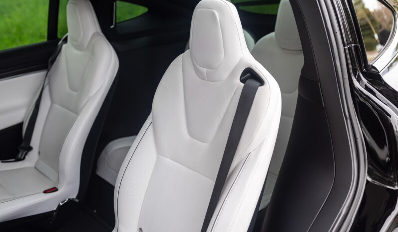 								2022 Tesla Model X Plaid full									