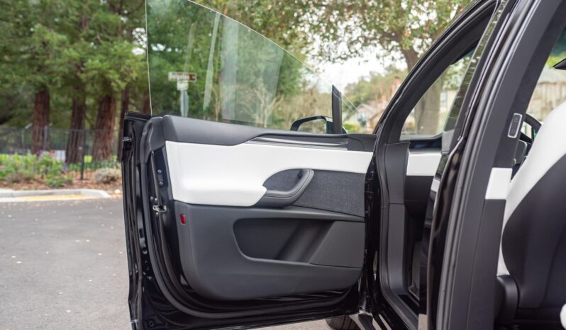 								2022 Tesla Model X Plaid full									