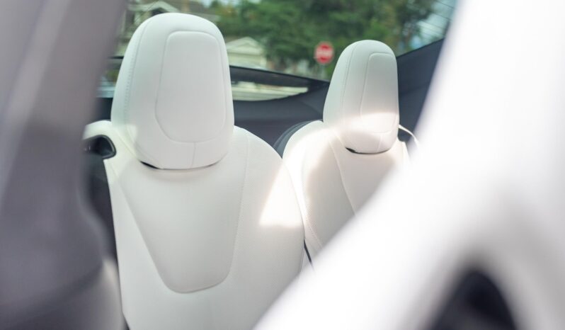 								2022 Tesla Model X Plaid full									