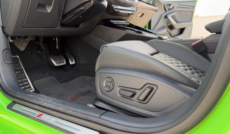 								2025 Audi RS3 2.5L full									