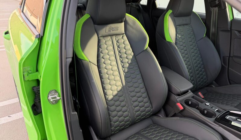 								2025 Audi RS3 2.5L full									