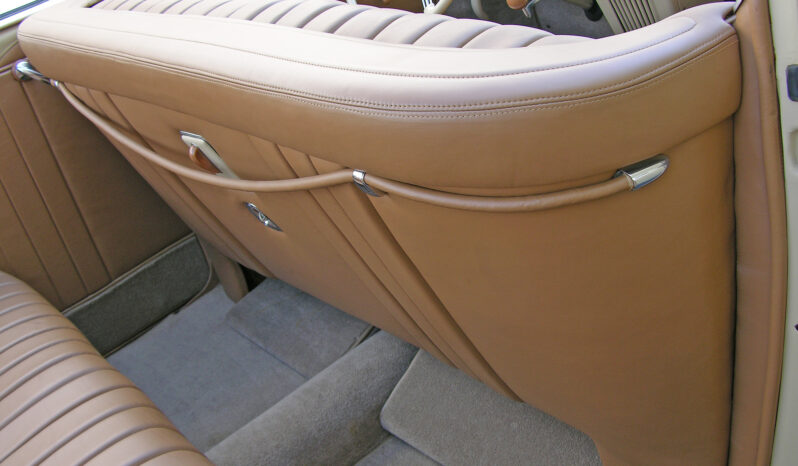 								1939 Lincoln-Zephyr Convertible Sedan full									