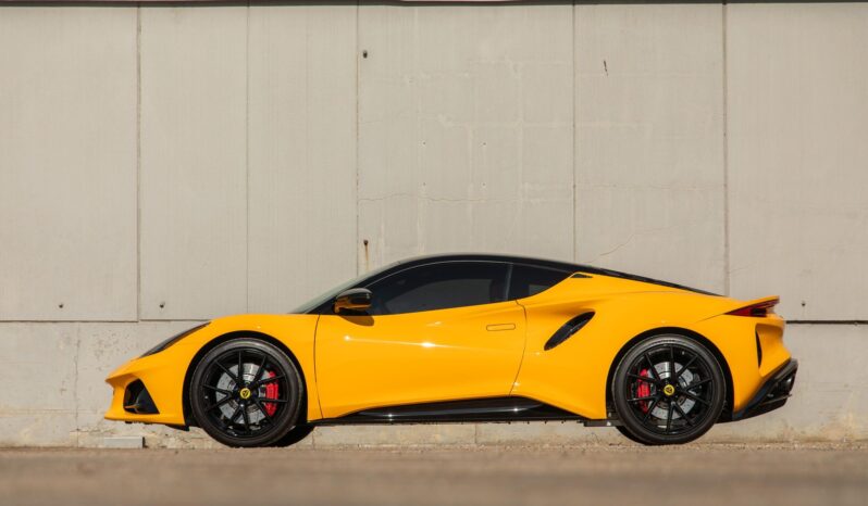 								2024 Lotus Emira V6 First Edition full									