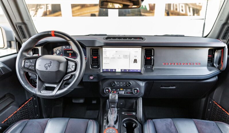 								2023 Ford Bronco Raptor 418-hp Twin-Turbo full									