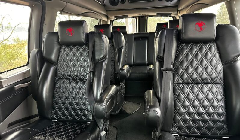 								2023 GMC Savana G2500 Explorer Conversion Van full									