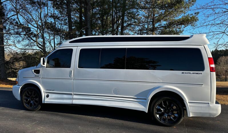 								2023 GMC Savana G2500 Explorer Conversion Van full									