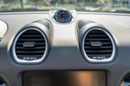 										2023 Porsche 718 Boxster T full									