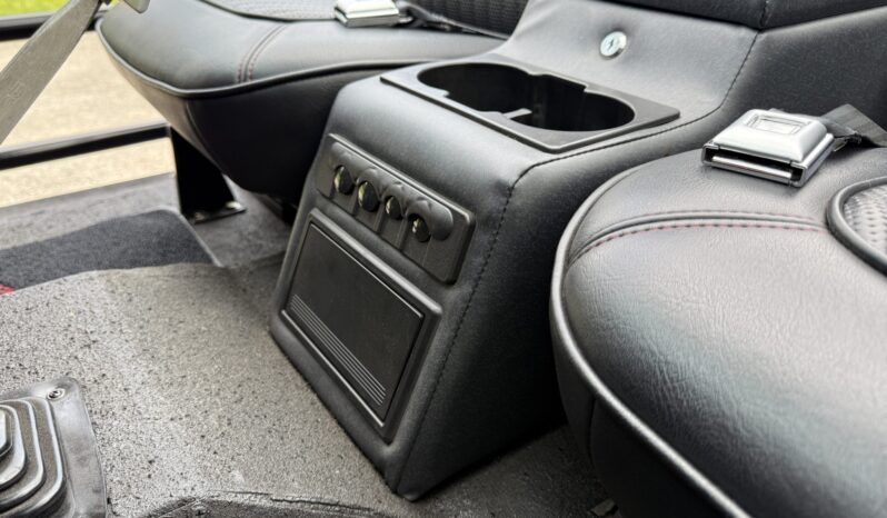 								1972 Ford Bronco 302-Powered full									