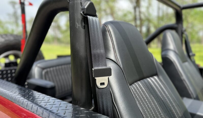 								1972 Ford Bronco 302-Powered full									