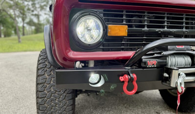 								1972 Ford Bronco 302-Powered full									