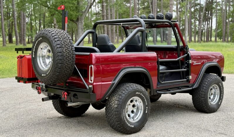 								1972 Ford Bronco 302-Powered full									