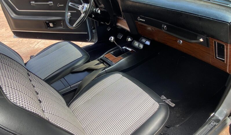 								1969 Chevrolet Camaro Z 28 Coupe 4-Speed full									