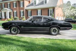 										1970 Oldsmobile Cutlass S Sport Coupe 4-Speed full									