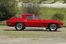 1966 Chevrolet Corvette Coupe 5-Speed full