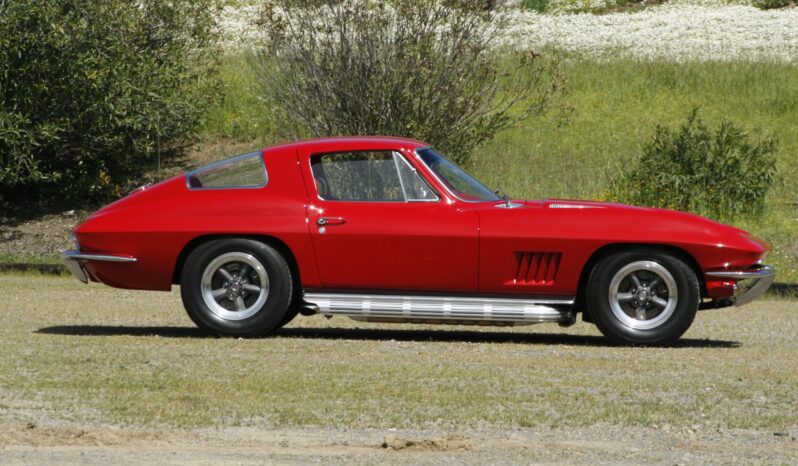 								1966 Chevrolet Corvette Coupe 5-Speed full									