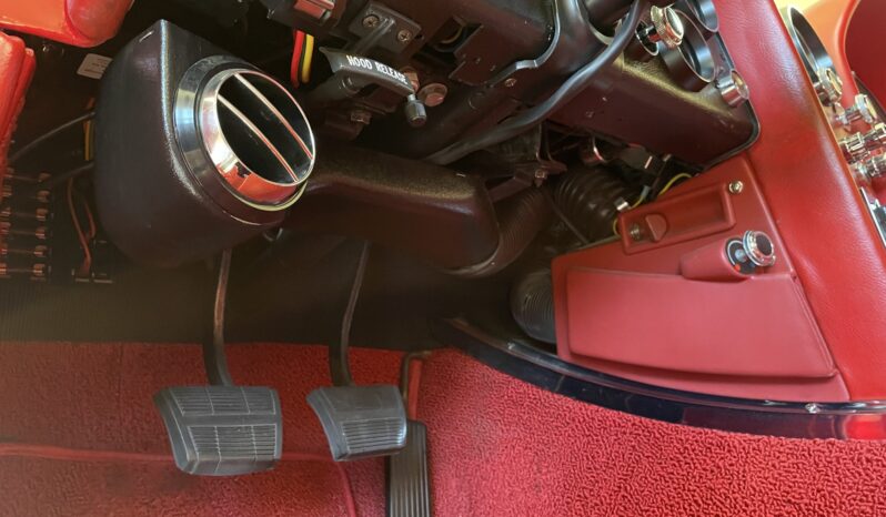 								1966 Chevrolet Corvette Coupe 5-Speed full									