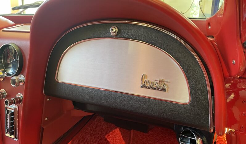 								1966 Chevrolet Corvette Coupe 5-Speed full									