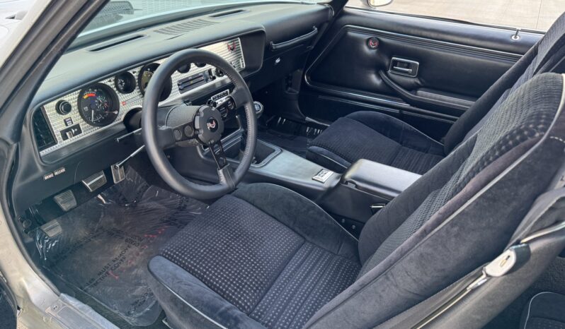 								1979 Pontiac Firebird Trans Am WS6 400 4-Speed full									