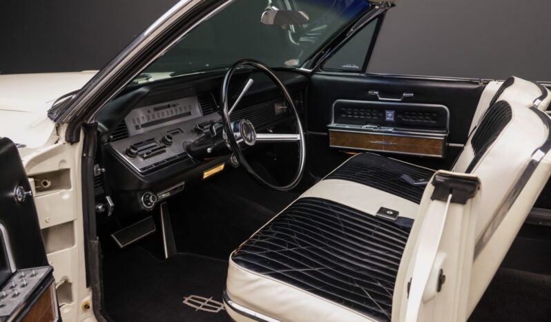 								1966 Lincoln Continental Convertible full									