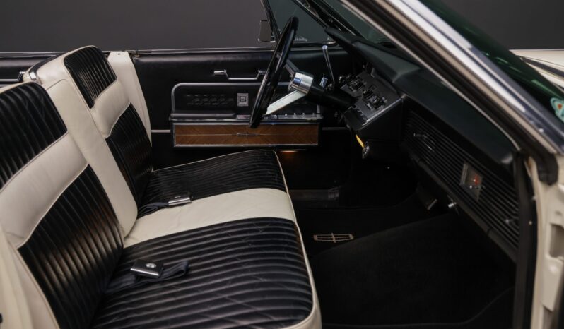 								1966 Lincoln Continental Convertible full									