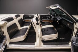 1966 Lincoln Continental Convertible full