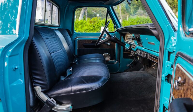 								1970 Ford F-250 Ranger XLT Camper Special full									