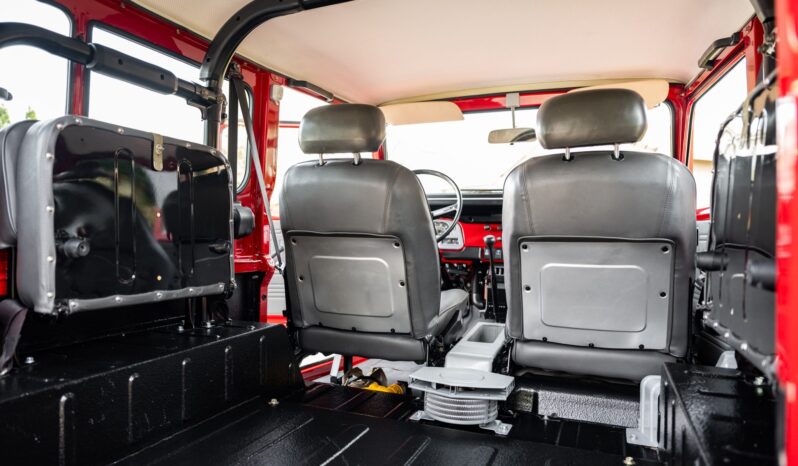 								1977 Toyota Land Cruiser FJ40 5-Speed full									