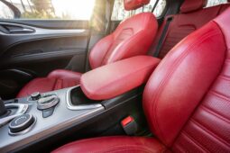 										2022 Alfa Romeo Stelvio Veloce Q4 full									