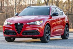 										2022 Alfa Romeo Stelvio Veloce Q4 full									