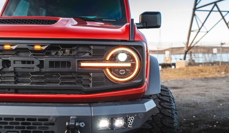 								2023 Ford Bronco Big Bend full									