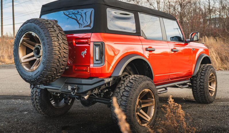 								2023 Ford Bronco Big Bend full									