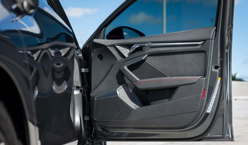 								2023 Audi RS3 401Hp full									