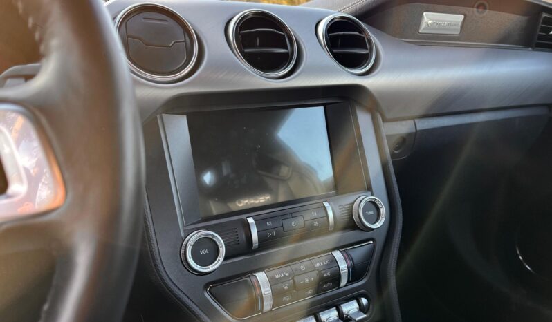 								2022 Ford Mustang GT Coupe Premium full									