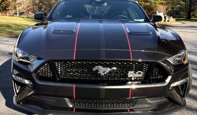 								2022 Ford Mustang GT Coupe Premium full									