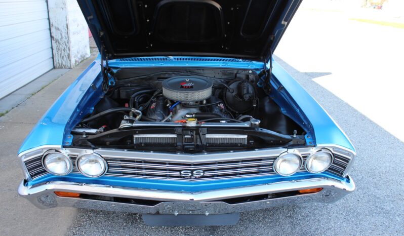 								1967 Chevrolet Chevelle Malibu Sport Coupe 4-Speed full									