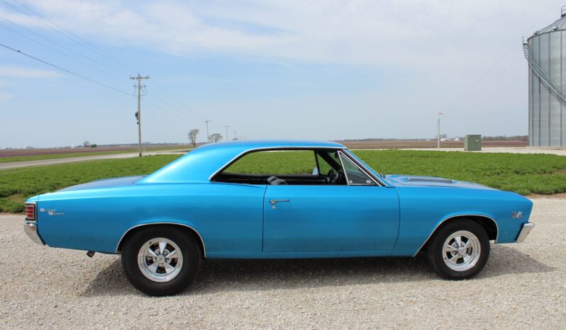 								1967 Chevrolet Chevelle Malibu Sport Coupe 4-Speed full									