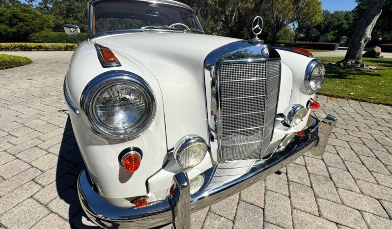 								1959 Mercedes-Benz 220SE Coupe 4-Speed full									