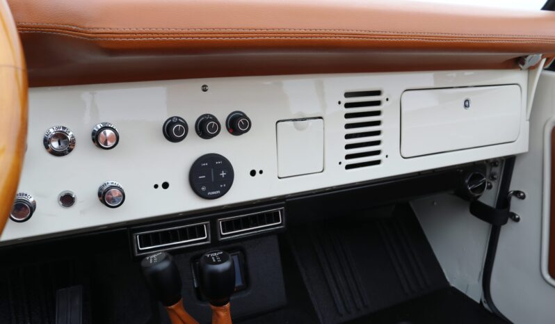 								1968 Ford Bronco full									