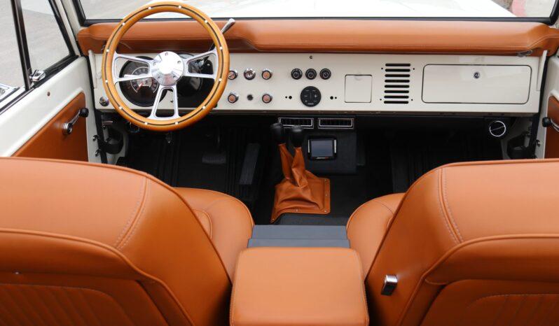 								1968 Ford Bronco full									