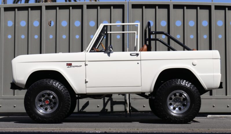 								1968 Ford Bronco full									