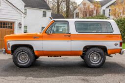 										1973 Chevrolet K5 Blazer Cheyenne 4×4 full									