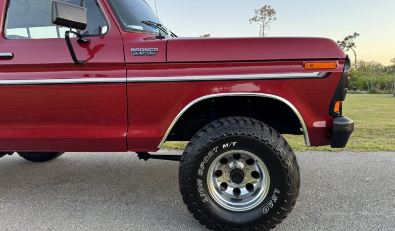 								1979 Ford Bronco Custom 4×4 4-Speed full									