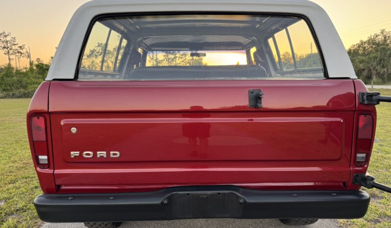 								1979 Ford Bronco Custom 4×4 4-Speed full									
