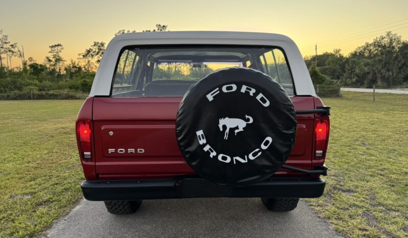 								1979 Ford Bronco Custom 4×4 4-Speed full									