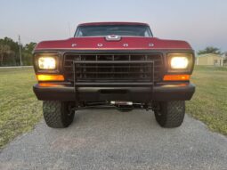 										1979 Ford Bronco Custom 4×4 4-Speed full									