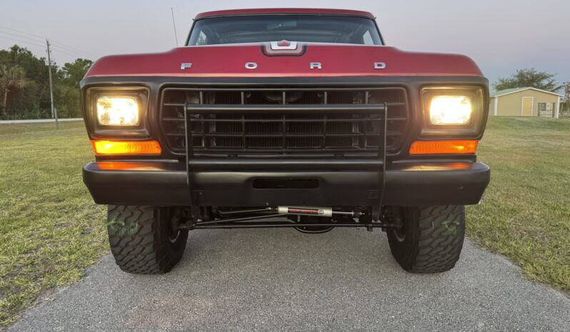 								1979 Ford Bronco Custom 4×4 4-Speed full									